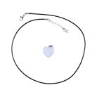 Angyalszív nyaklánc – opálfehér szív medállal