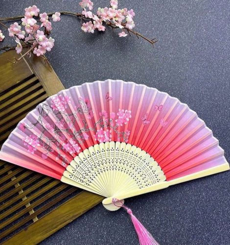 Pillangós és sakurás legyező