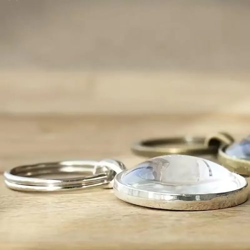 Virágos kulcstartó katicabogárral